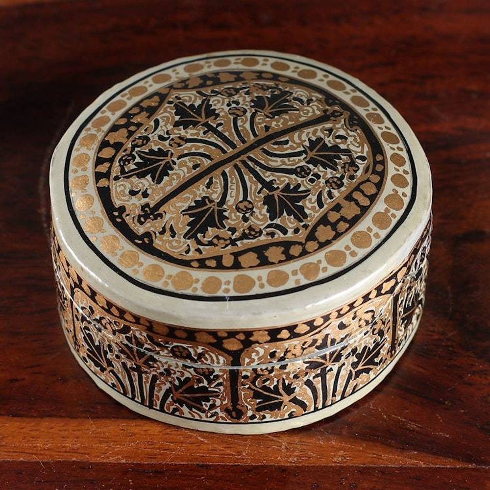 Leaf-Themed Round Papier Mache and Wood Decorative Box 'Kashmir Spectacle'