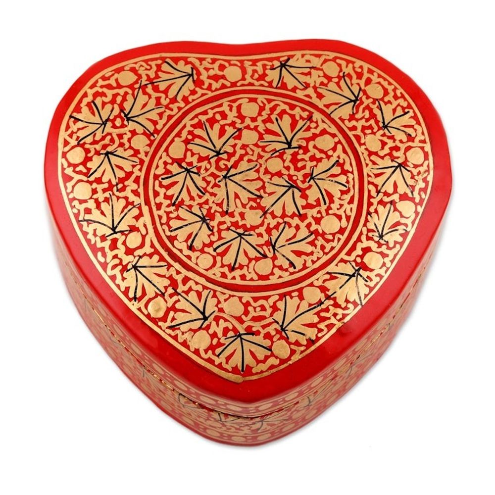 Chinar Leaf Motif Heart Shaped Decorative Box 'Kashmir Romance'